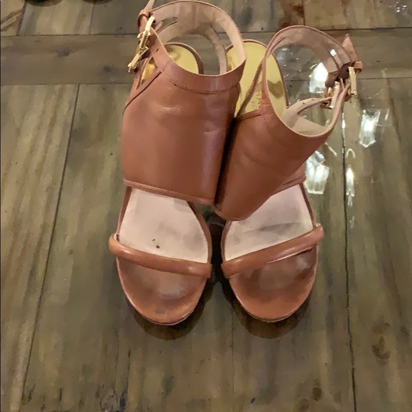 Michael Kors heels - Picture 2 of 4